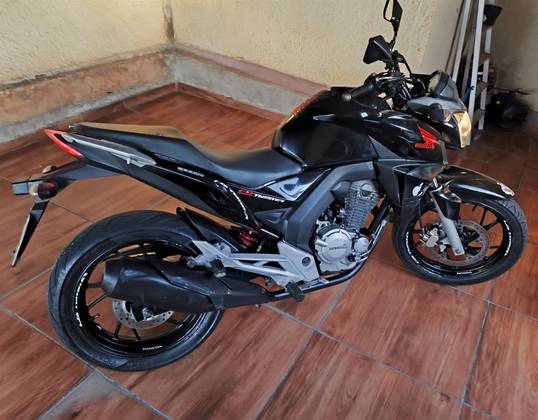 HONDA CB TWISTER HONDA CB TWISTER